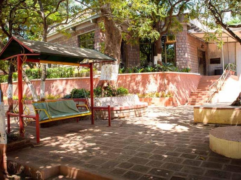 Adamo The Resort Matheran Buitenkant foto