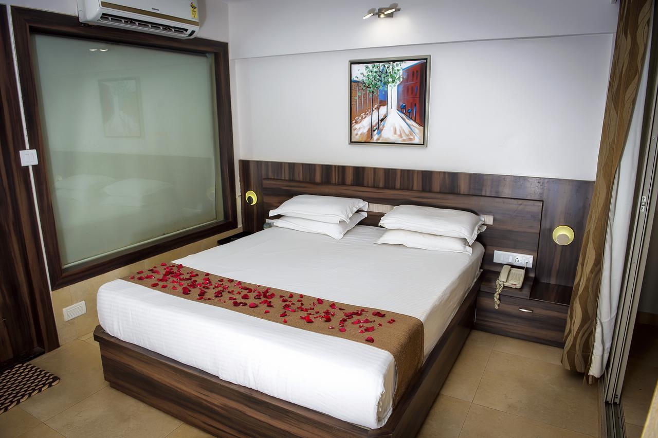 Adamo The Resort Matheran Buitenkant foto