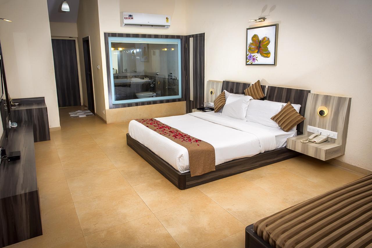 Adamo The Resort Matheran Buitenkant foto